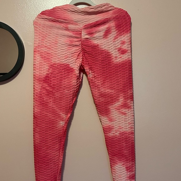 Women’s Pink Workout Hoodie and Leggings Set, Contouring Workout fit, Size L/XL - Picture 6 of 9